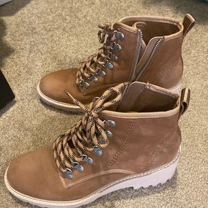 Dolce Vita Huey Hiker boots